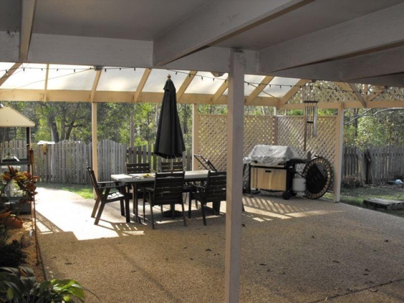 6 Westridge Close, The Palms QLD 4570