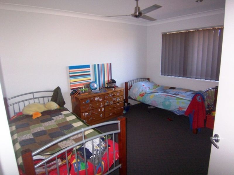 31 Premier Avenue, Jones Hill QLD 4570