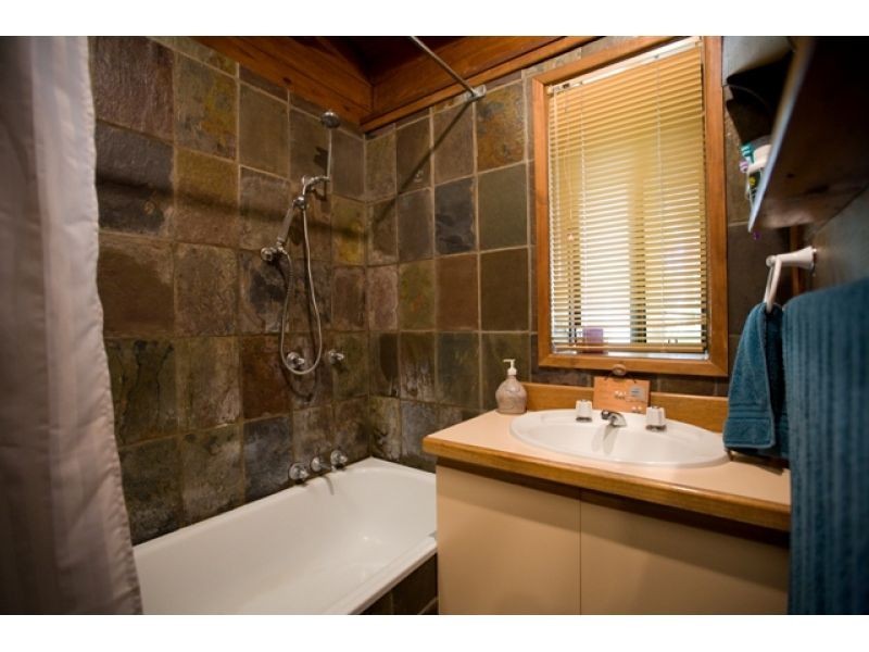 1608 Kin Kin Road, Wolvi QLD 4570