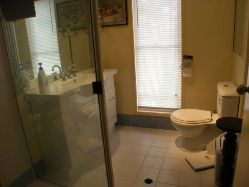 2 Kyla Court, Monkland QLD 4570