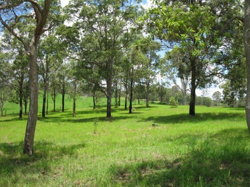 9 Thomason Road, Traveston QLD 4570