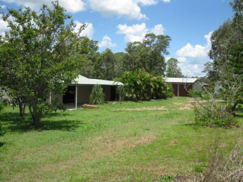 9 Thomason Road, Traveston QLD 4570