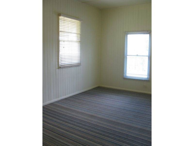 9 Thomason Road, Traveston QLD 4570