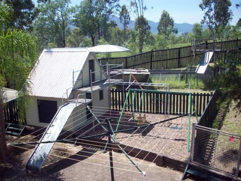 78 Little Widgee Road, Widgee QLD 4570