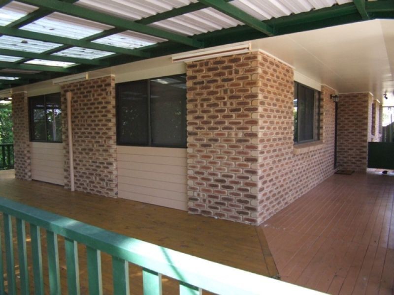 99 Groundwater Road, Southside QLD 4570