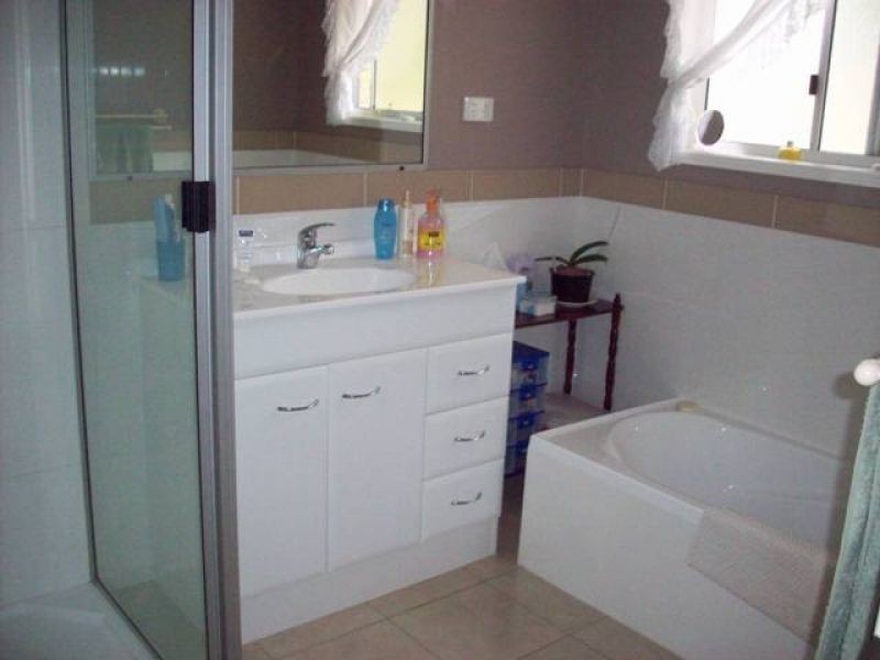 74 Pine Ridge Road, Glenwood QLD 4570