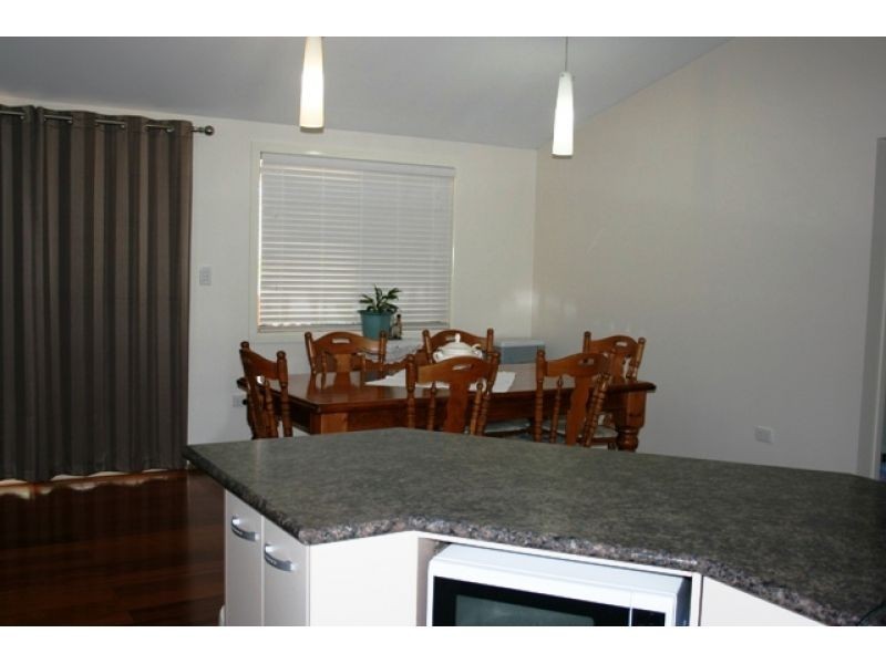 Glenwood QLD 4570