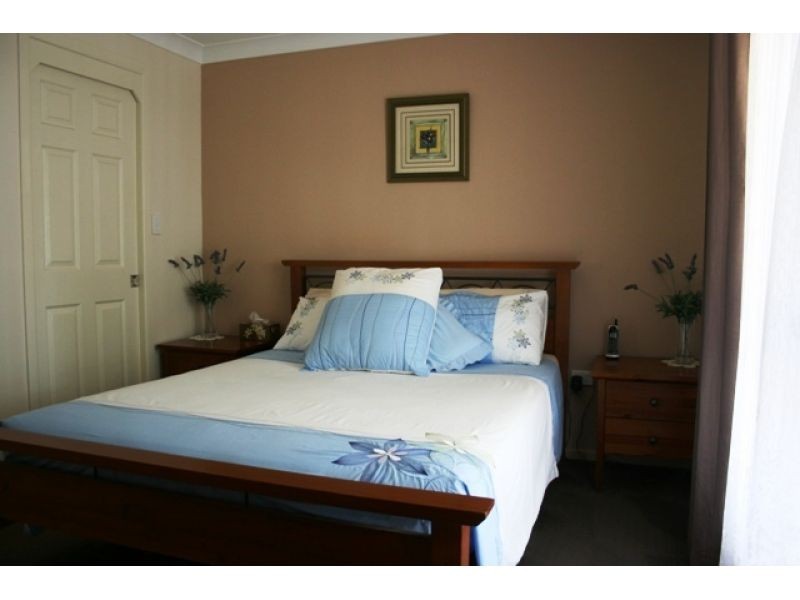 Glenwood QLD 4570