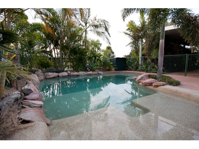 Glastonbury QLD 4570