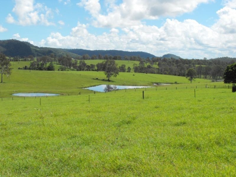 Glastonbury QLD 4570