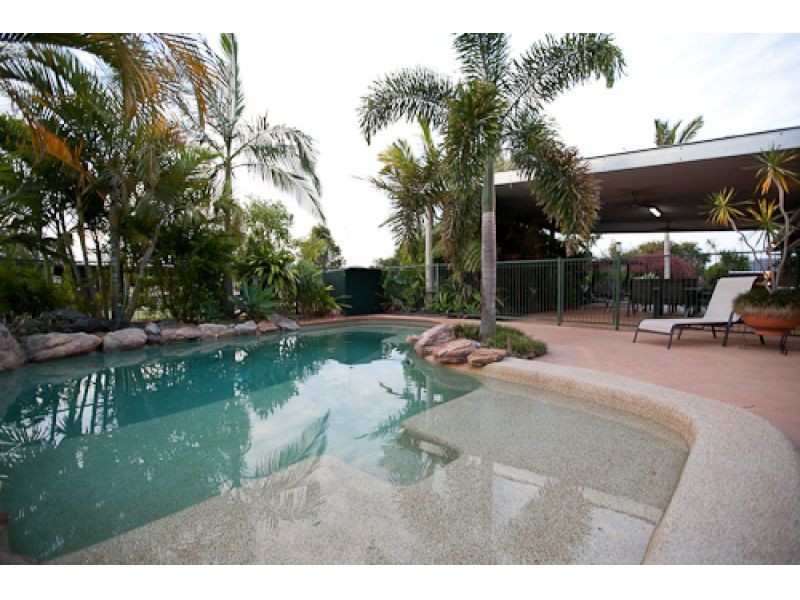 Glastonbury QLD 4570