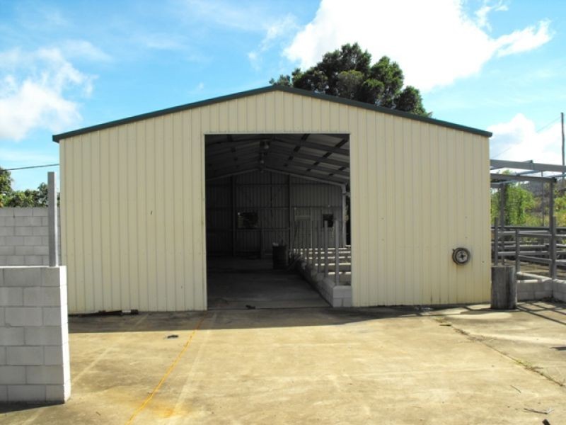 184 Robinson Road, Calico Creek QLD 4570