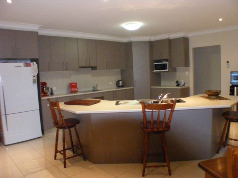 85 Gympie View Drive, Southside QLD 4570