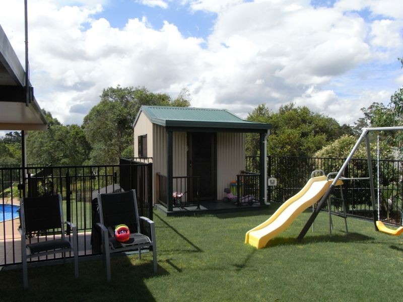 18 Sorensen Road, Southside QLD 4570