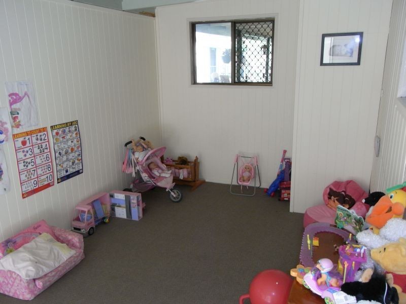 18 Sorensen Road, Southside QLD 4570