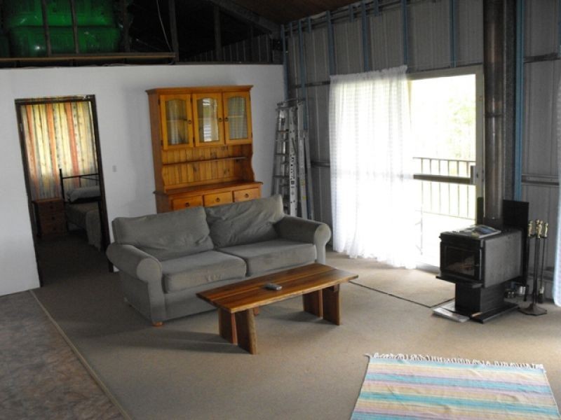 Wolvi QLD 4570