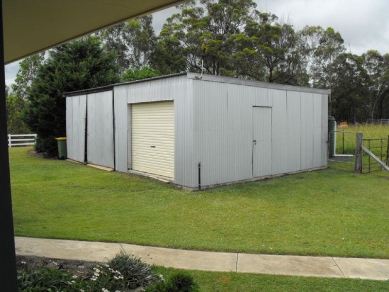 38 Shadbolt Road, Mothar Mountain QLD 4570