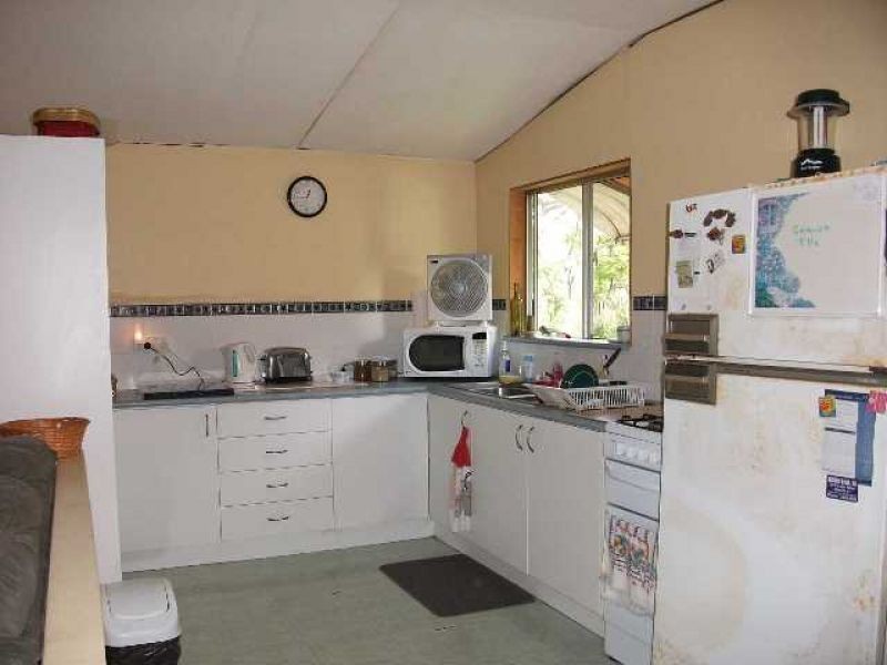 229 Kanyan Road, Glenwood QLD 4570