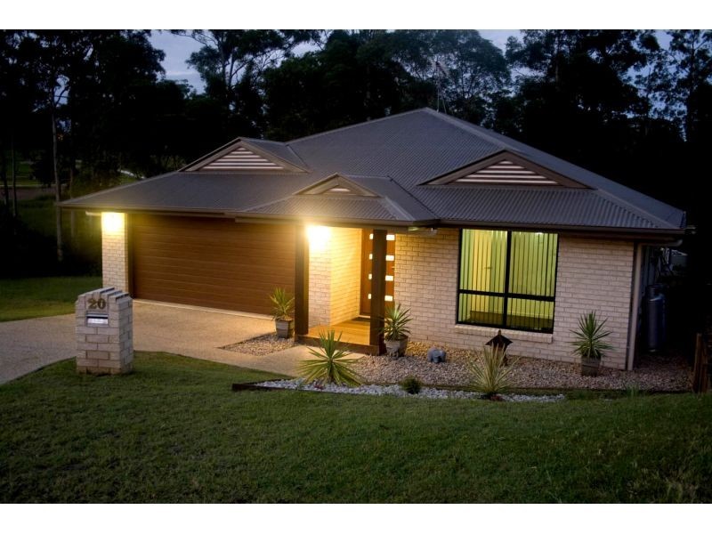 20 Jasmine Avenue, Southside QLD 4570
