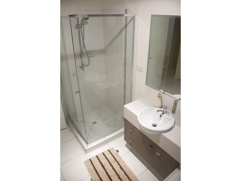 20 Jasmine Avenue, Southside QLD 4570