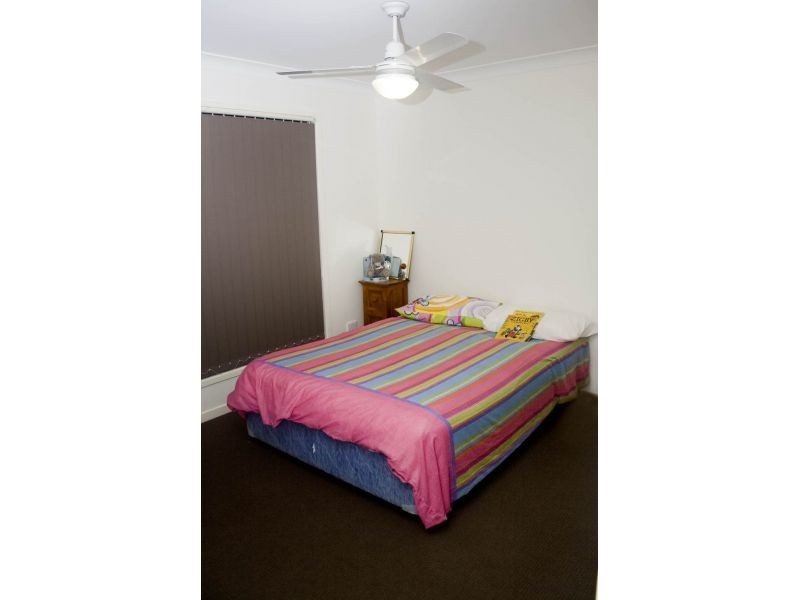 20 Jasmine Avenue, Southside QLD 4570