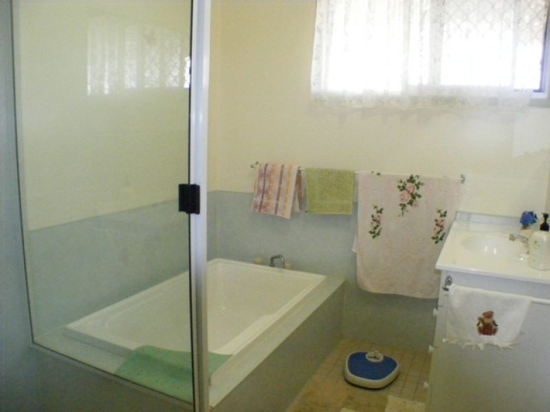 71 Marroo Road, Brooloo QLD 4570