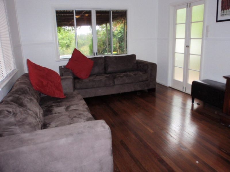 32 Bath Terrace, Gympie QLD 4570