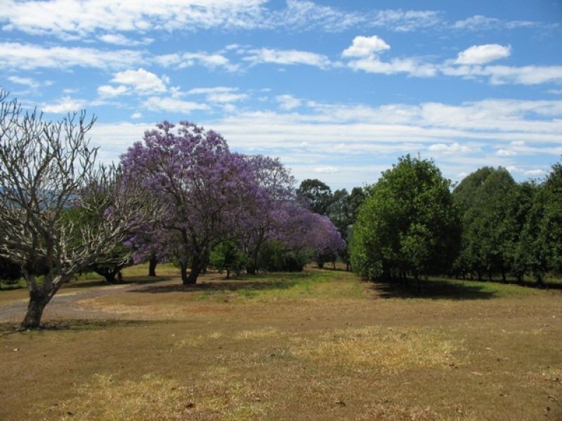 61 Hansen Road, Dagun QLD 4570