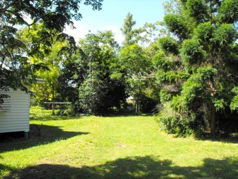 35 Bligh Street, Kilkivan QLD 4600