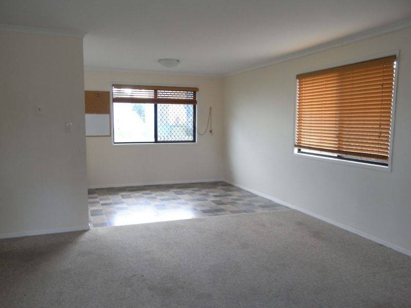 12 Gene Court, Victory Heights QLD 4570