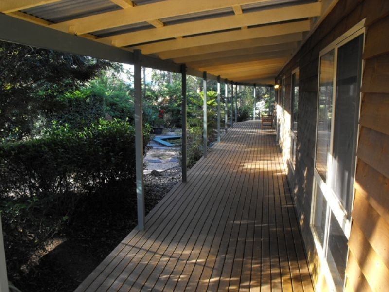 22 Shadbolt Road, Mothar Mountain QLD 4570