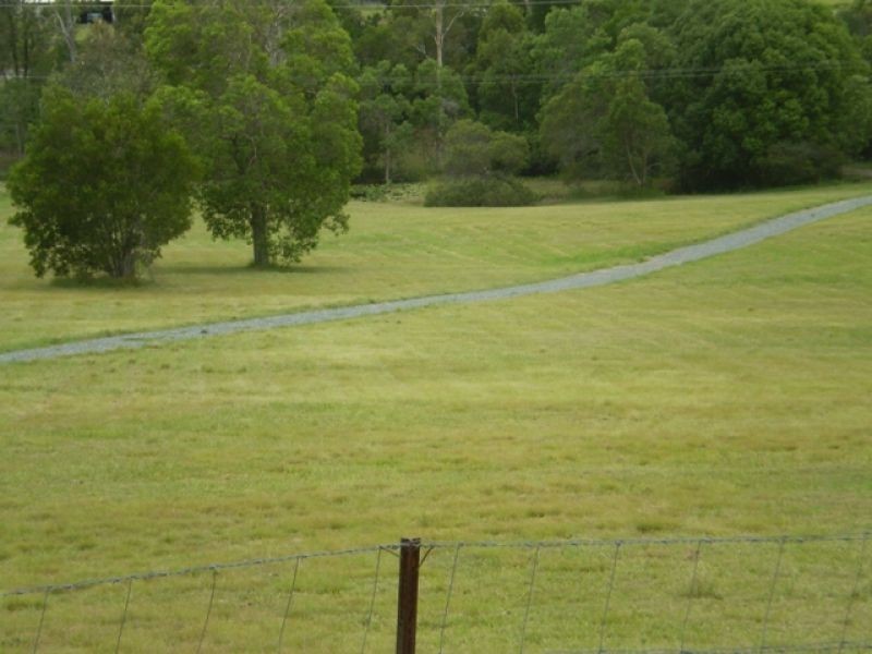 Victory Heights QLD 4570