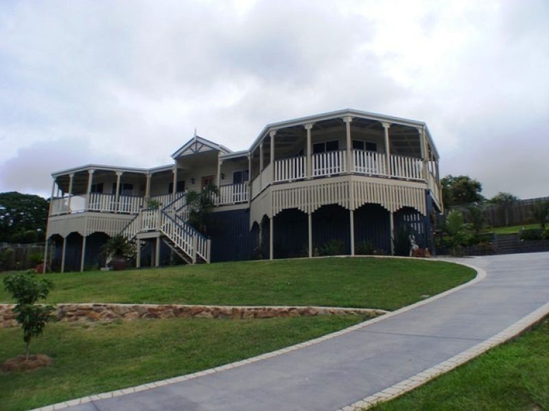3 Oxley Court, Southside QLD 4570