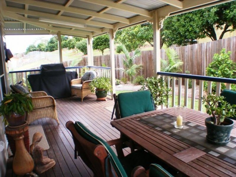 3 Oxley Court, Southside QLD 4570