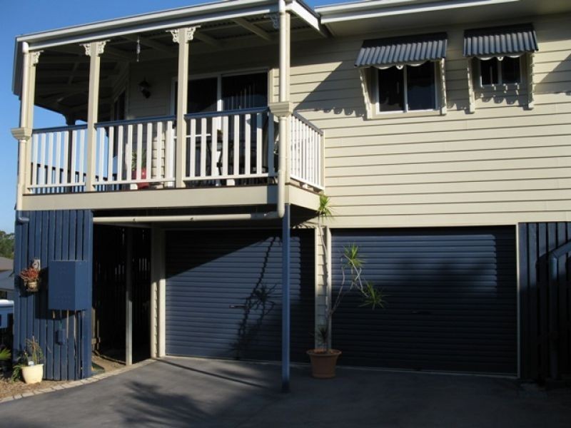 3 Oxley Court, Southside QLD 4570