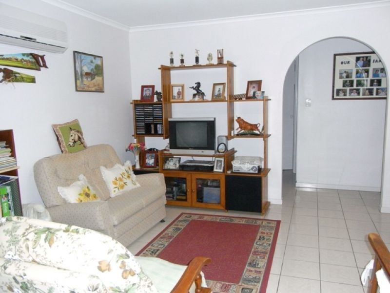 19 Emerald Drive, Southside QLD 4570