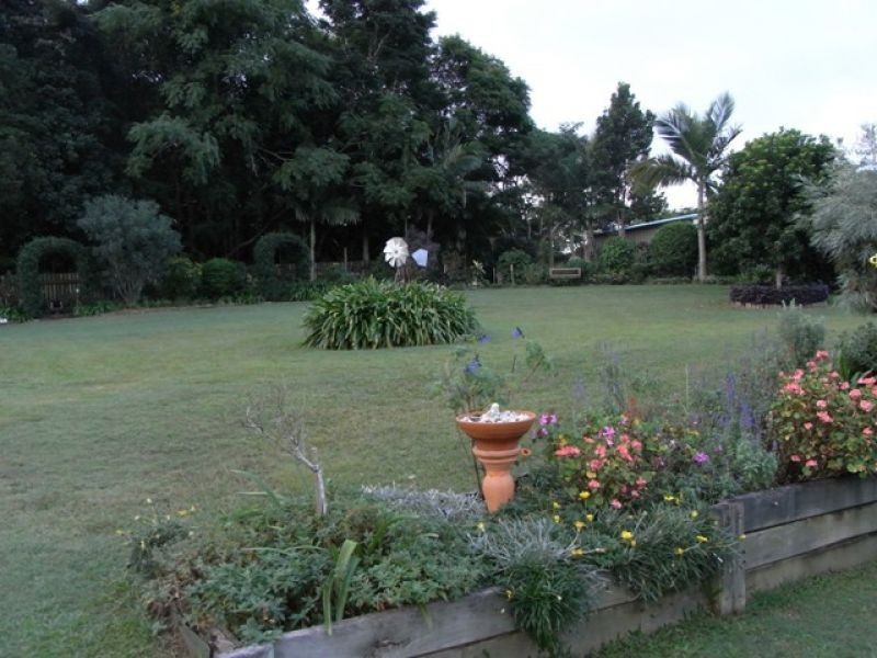 19 Emerald Drive, Southside QLD 4570