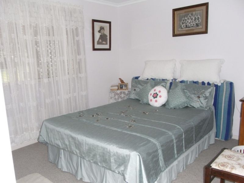 19 Emerald Drive, Southside QLD 4570