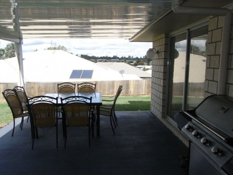 82 Gympie View Drive, Southside QLD 4570