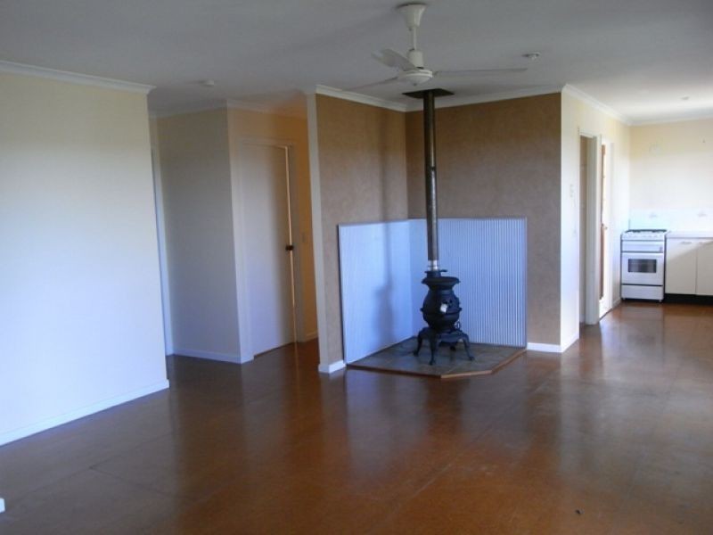 6 Greenoak Road, Kandanga QLD 4570