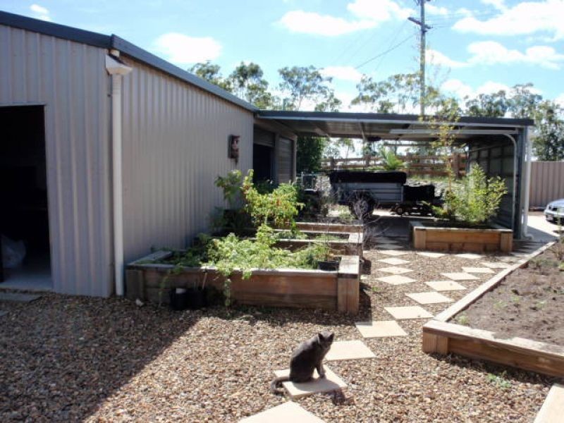 237 Dan Meurant Drive, Curra QLD 4570