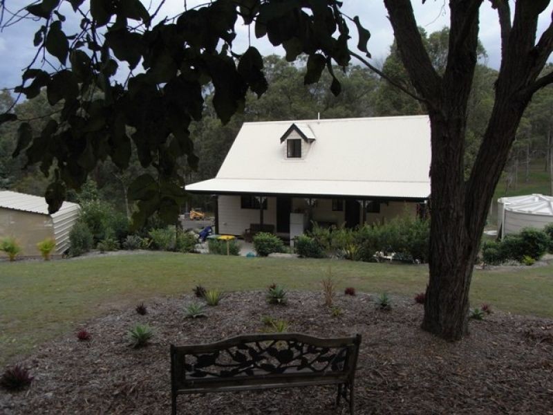 103 Nash Road, Araluen QLD 4570
