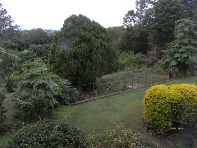 47 Watson Road, Southside QLD 4570