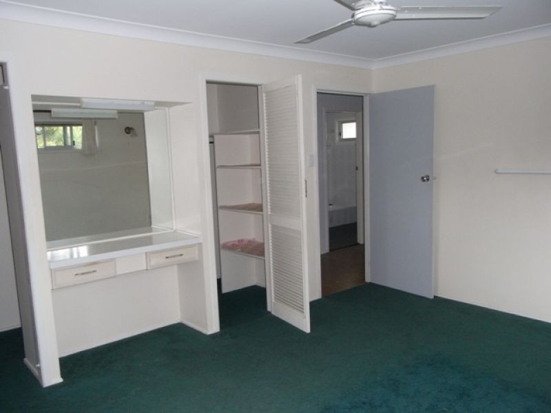 47 Watson Road, Southside QLD 4570