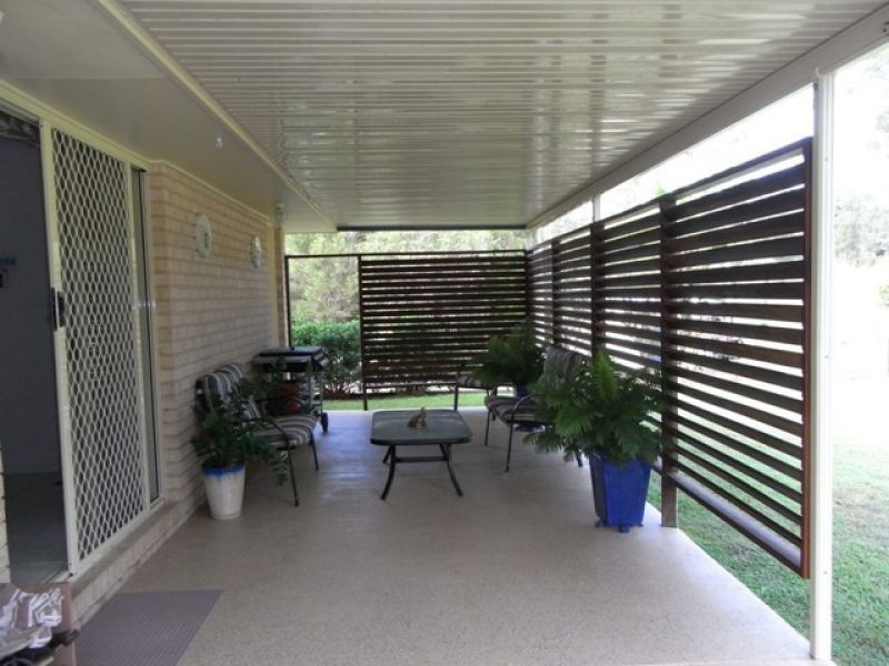 24 Piccadilly Drive, Southside QLD 4570