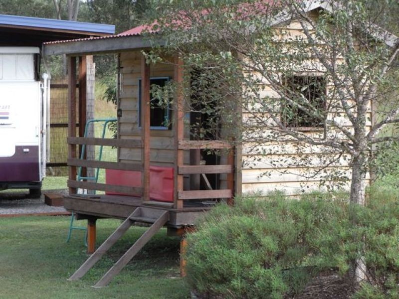 24 Piccadilly Drive, Southside QLD 4570