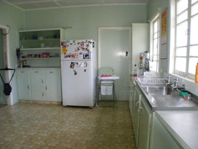 48 Chatsworth Road, Gympie QLD 4570