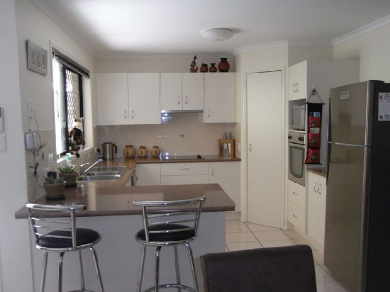 22 Federation Court, Southside QLD 4570