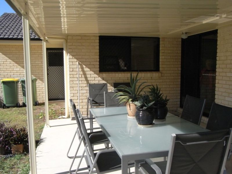 22 Federation Court, Southside QLD 4570