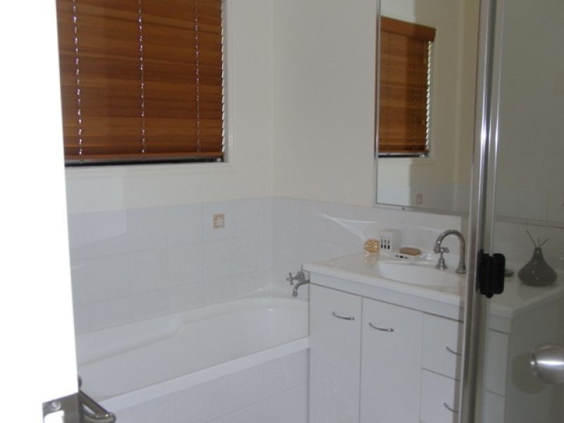 22 Federation Court, Southside QLD 4570